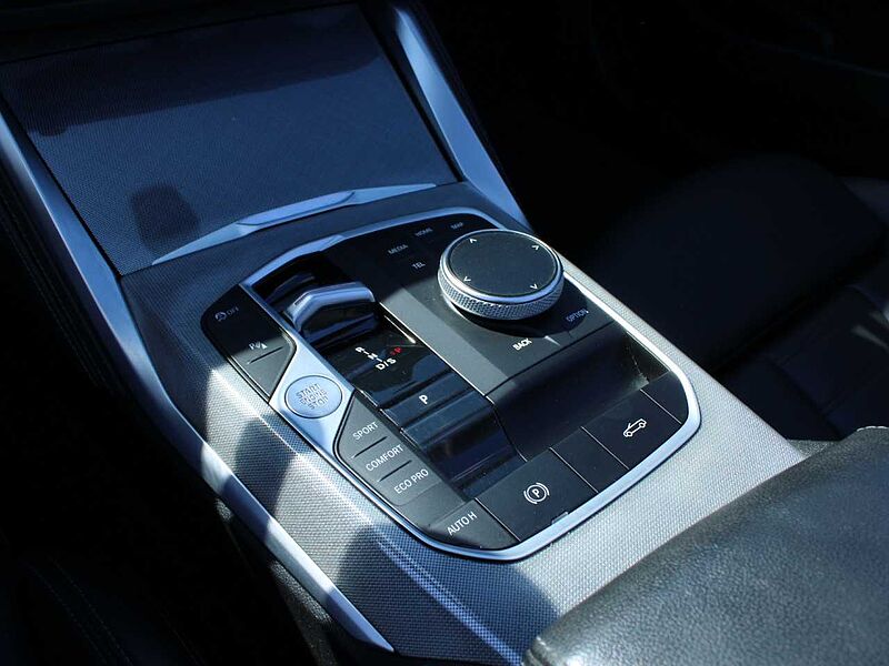 BMW 420d Cabrio M Sport PRO Widescreen H/K LivePlus DA 420