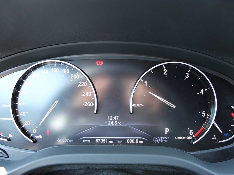 BMW X3 xDr. 20d xLine ad. LED LivePlus AHK HiFi Sitzh. Modell X Line