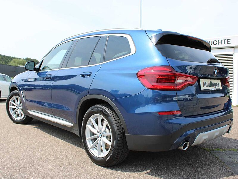 BMW X3 xDr. 20d xLine ad. LED LivePlus AHK HiFi Sitzh. Modell X Line
