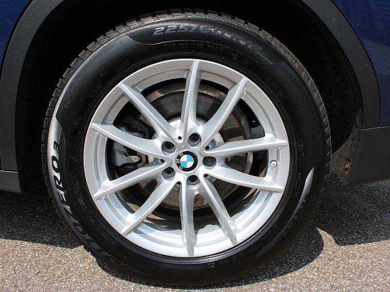 BMW X3 xDr. 20d xLine ad. LED LivePlus AHK HiFi Sitzh. Modell X Line