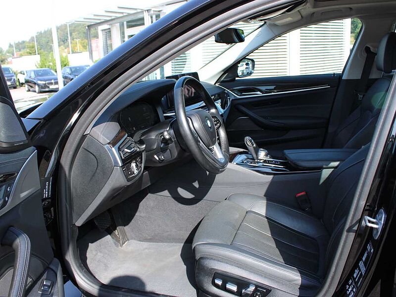 BMW 530d xDr. T. Luxury Standh. Sitzklima ACC Pano 530