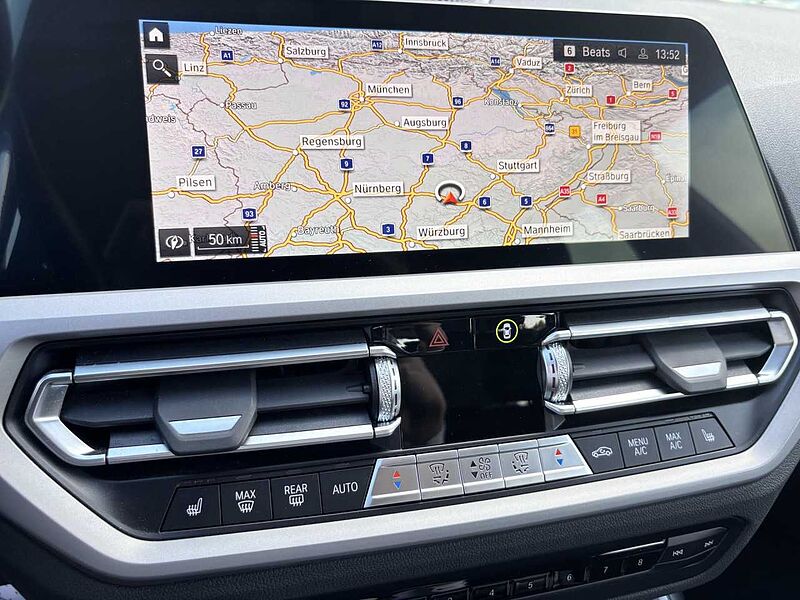 BMW 320d Tour. Advantage LiveProf. DrivAss. Temp. Sitzh 320