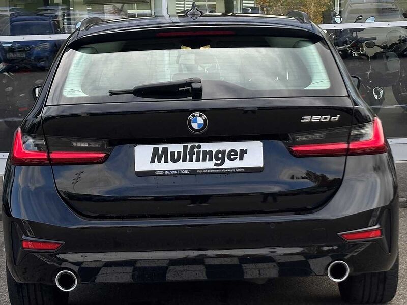 BMW 320d Tour. Advantage LiveProf. DrivAss. Temp. Sitzh 320