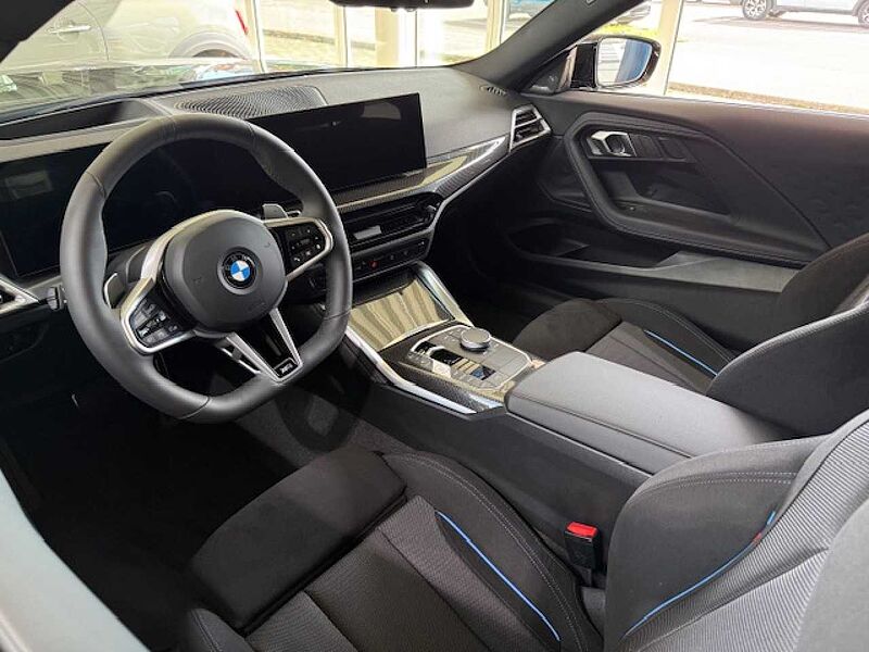 BMW 220i Coupé M Pro ACC Ad-LED SuView H/K AHK 19' 220 19' Sportpaket Bluetooth HUD Navi Klima Aktivlenkung PDC el. Fenster
