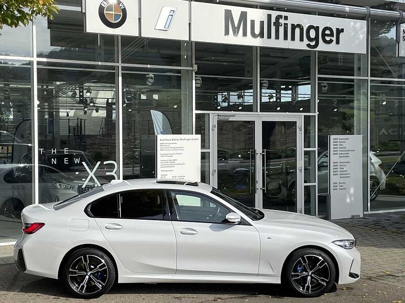 BMW 330e xDr. M Sport FACELIFT HUD SuView GlasD. Lenkh 330 Sportpaket Bluetooth Navi LED Vollleder Klima Aktivlenkung Standhzg PDC el.