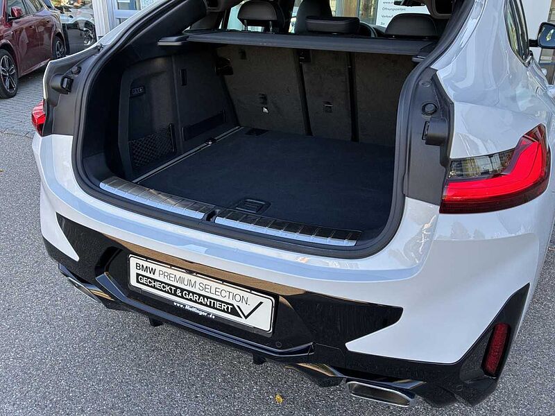BMW X4 x20d M Sport Leder HUD Laser Kamera H/K AHK19 Sportpaket Bluetooth Navi Vollleder Klima PDC el. Fenster
