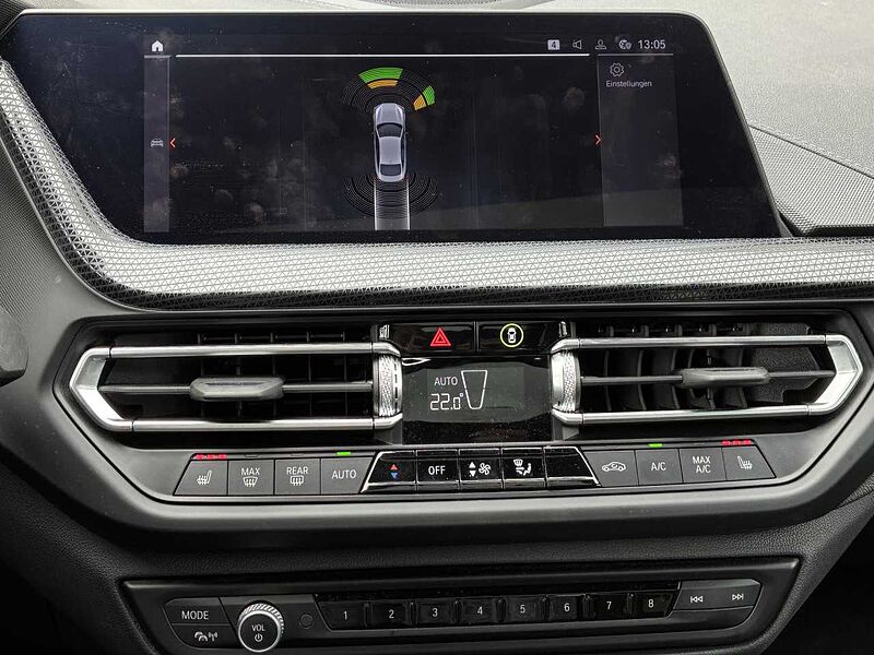 BMW 220i GC. M Sport Pro Colorvision Leder HUD PanoD 220 Gran Coupé Sportpaket Bluetooth Navi LED Vollleder Klima PDC el. Fenster