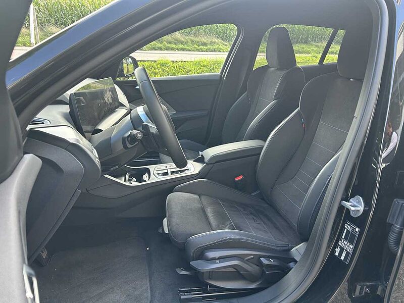 BMW 120 M Sport HUD SuView Ad-LED DAB Sitzh.18' Navi Sitzh.18' Sportpaket Bluetooth PDC el. Fenster