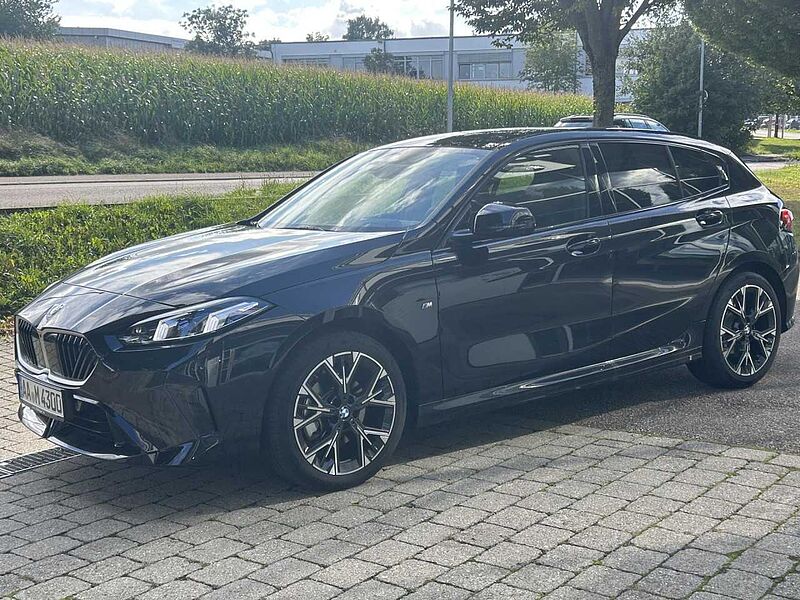 BMW 120 M Sport HUD SuView Ad-LED DAB Sitzh.18' Navi Sitzh.18' Sportpaket Bluetooth PDC el. Fenster