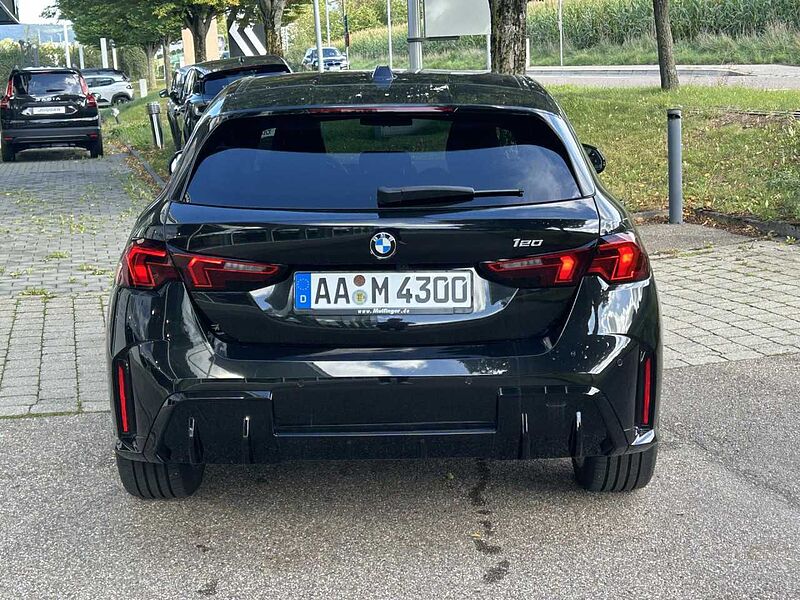 BMW 120 M Sport HUD SuView Ad-LED DAB Sitzh.18' Navi Sitzh.18' Sportpaket Bluetooth PDC el. Fenster