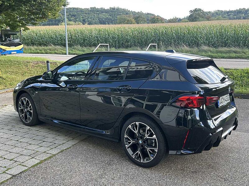 BMW 120 M Sport HUD SuView Ad-LED DAB Sitzh.18' Navi Sitzh.18' Sportpaket Bluetooth PDC el. Fenster