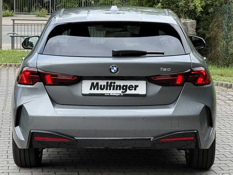 BMW 120 HUD SuView DrivAss. Ad-LED Sitzh. Komfz. AHK Navi Bluetooth Klima PDC el. Fenster