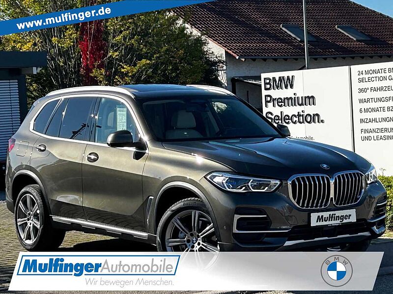 BMW X5 x40i IntAktLenk. PanoD. SurView. ACC Laser 20' HUD 20' Bluetooth Navi Vollleder Klima Luftfederung Aktivlenkung PDC el. Fenster