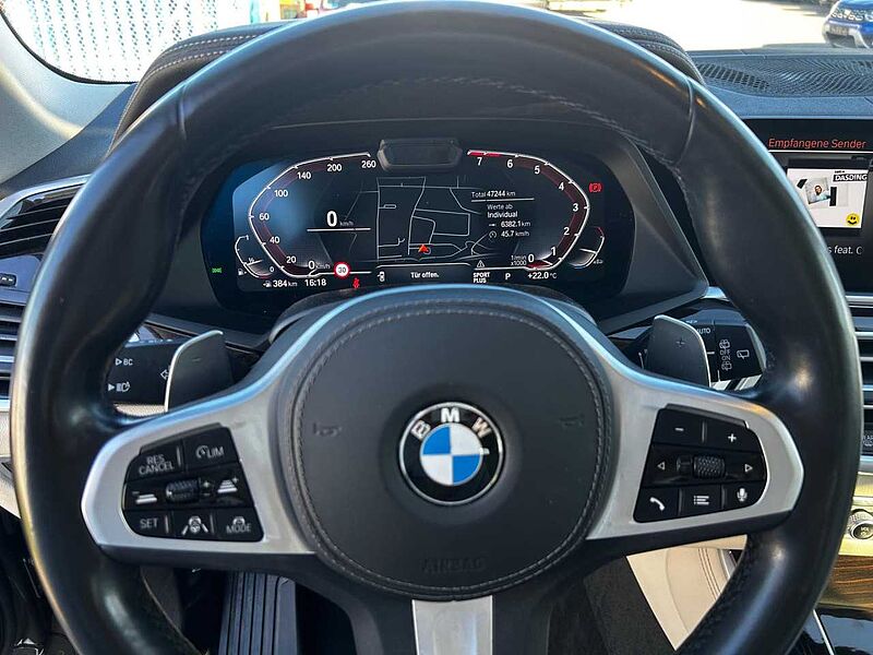 BMW X5 x40i IntAktLenk. PanoD. SurView. ACC Laser 20' HUD 20' Bluetooth Navi Vollleder Klima Luftfederung Aktivlenkung PDC el. Fenster