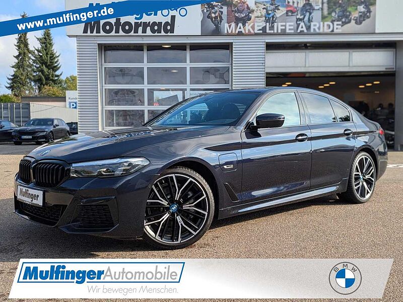 BMW 530e M Sport Live-Prof. Kamera Temp. DAB Sitzh.20' 530 Sitzh.20' Sportpaket Bluetooth Navi LED Vollleder Klima Standhzg PDC el. Fen