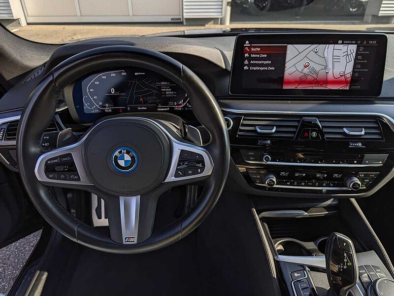 BMW 530e M Sport Live-Prof. Kamera Temp. DAB Sitzh.20' 530 Sitzh.20' Sportpaket Bluetooth Navi LED Vollleder Klima Standhzg PDC el. Fen