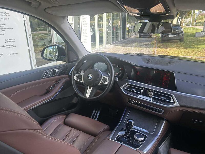 BMW X5 M50i AHK Standh. Pano AHK 22' NP 134.450.- HUD M50 22' Sportpaket Bluetooth Navi Vollleder Klima Aktivlenkung Standhzg PDC el.