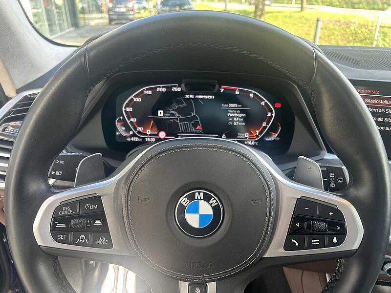BMW X5 M50i AHK Standh. Pano AHK 22' NP 134.450.- HUD M50 22' Sportpaket Bluetooth Navi Vollleder Klima Aktivlenkung Standhzg PDC el.