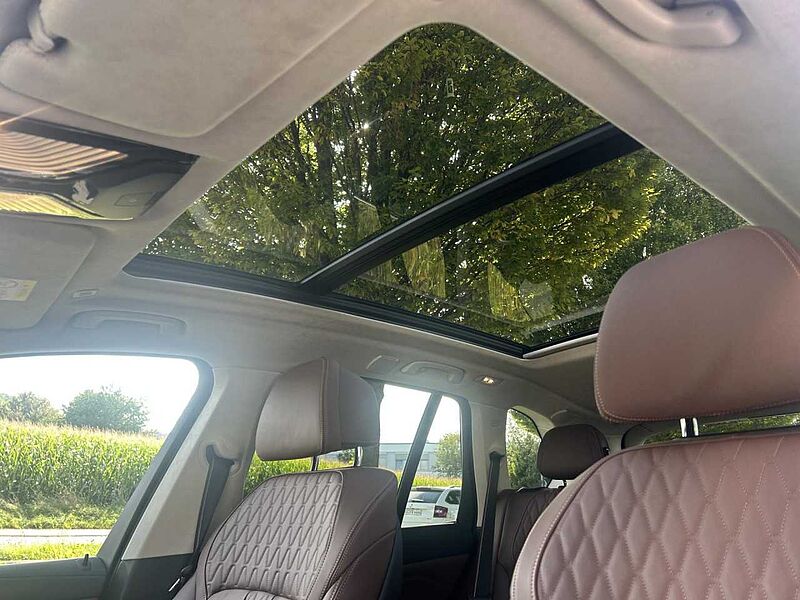 BMW X5 M50i AHK Standh. Pano AHK 22' NP 134.450.- HUD M50 22' Sportpaket Bluetooth Navi Vollleder Klima Aktivlenkung Standhzg PDC el.