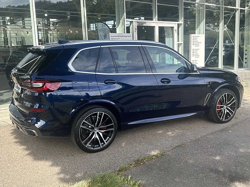 BMW X5 M50i AHK Standh. Pano AHK 22' NP 134.450.- HUD M50 22' Sportpaket Bluetooth Navi Vollleder Klima Aktivlenkung Standhzg PDC el.