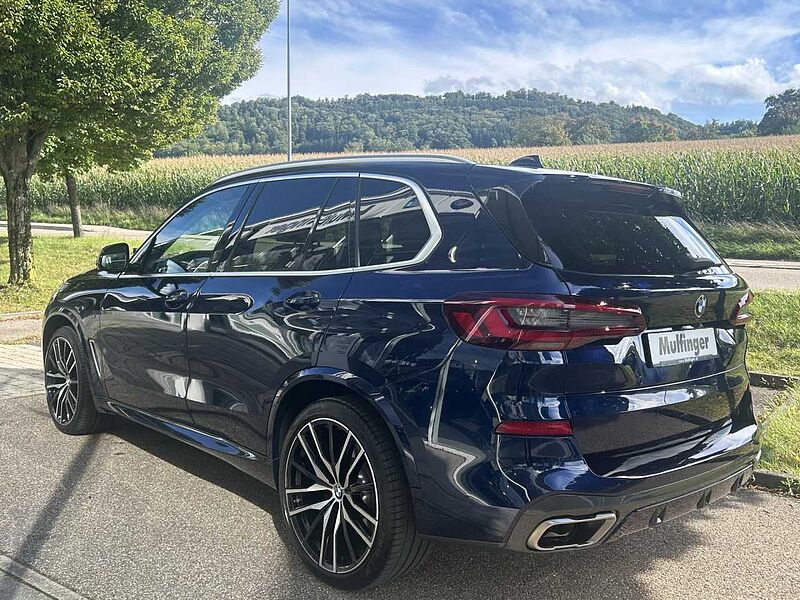 BMW X5 M50i AHK Standh. Pano AHK 22' NP 134.450.- HUD M50 22' Sportpaket Bluetooth Navi Vollleder Klima Aktivlenkung Standhzg PDC el.