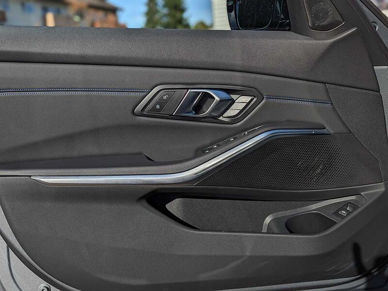 BMW M340d T. xDr. FACELIFT SurView PanoDach HUD Park+ Sportpaket Bluetooth Navi LED Vollleder Klima Aktivlenkung PDC el. Fenster