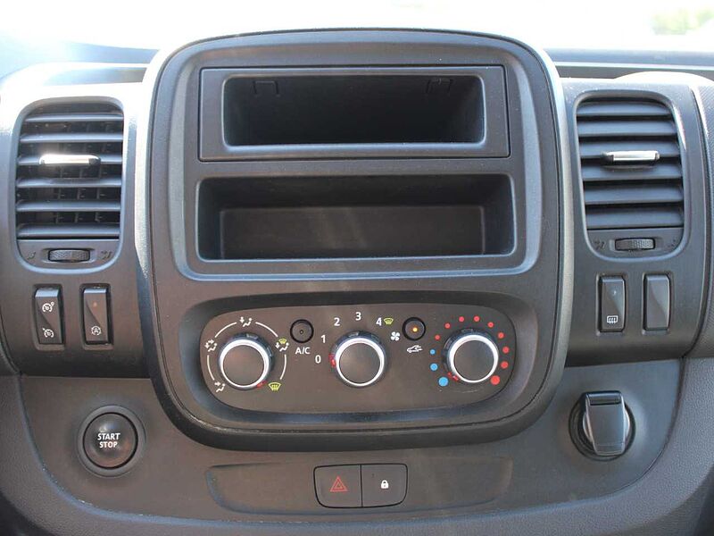 Renault Trafic dCi 145 Kasten 3,0t L1H1 Klima Nebelscheinw