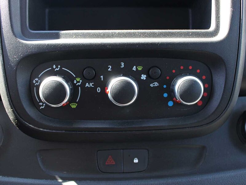 Renault Trafic dCi 145 Kasten 3,0t L1H1 Klima Nebelscheinw