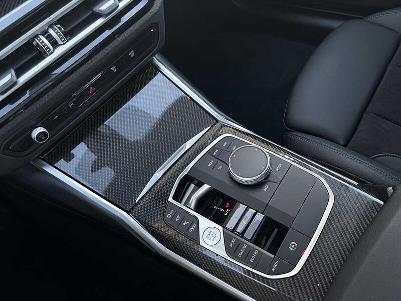 BMW 330i xDrive M Sport Pro SurView HUD GlasDach.19' 330 GlasDach.19'