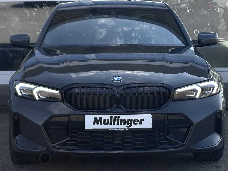 BMW 330i xDrive M Sport Pro SurView HUD GlasDach.19' 330 GlasDach.19'