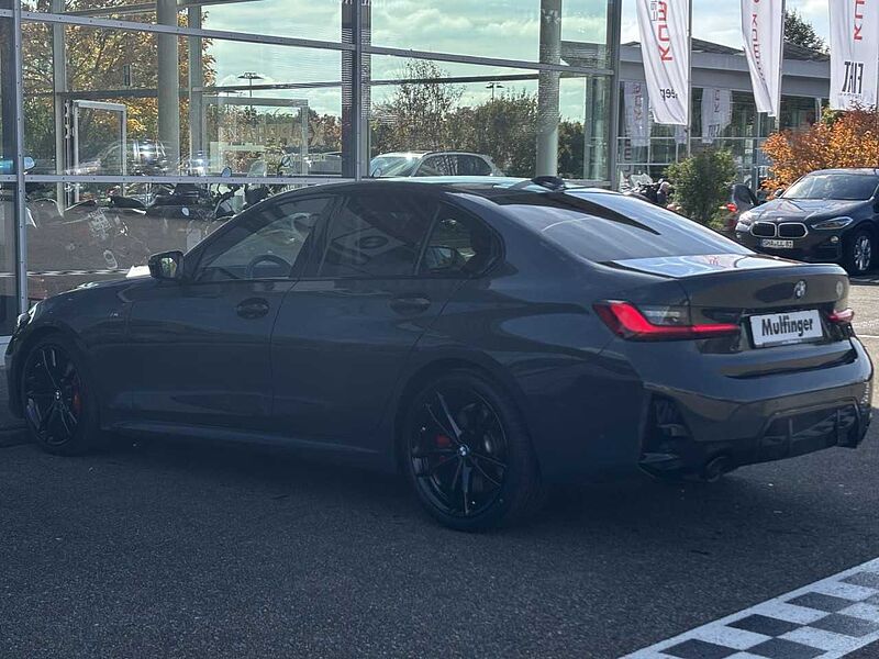 BMW 330i xDrive M Sport Pro SurView HUD GlasDach.19' 330 GlasDach.19'