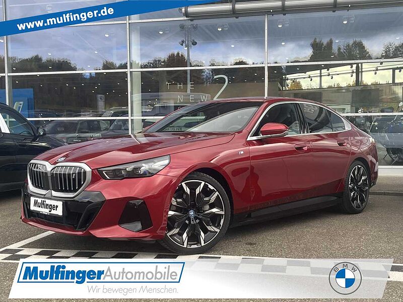 BMW i5 e40 M Sport ACC SurView HUD B+W AHK 21' 21'