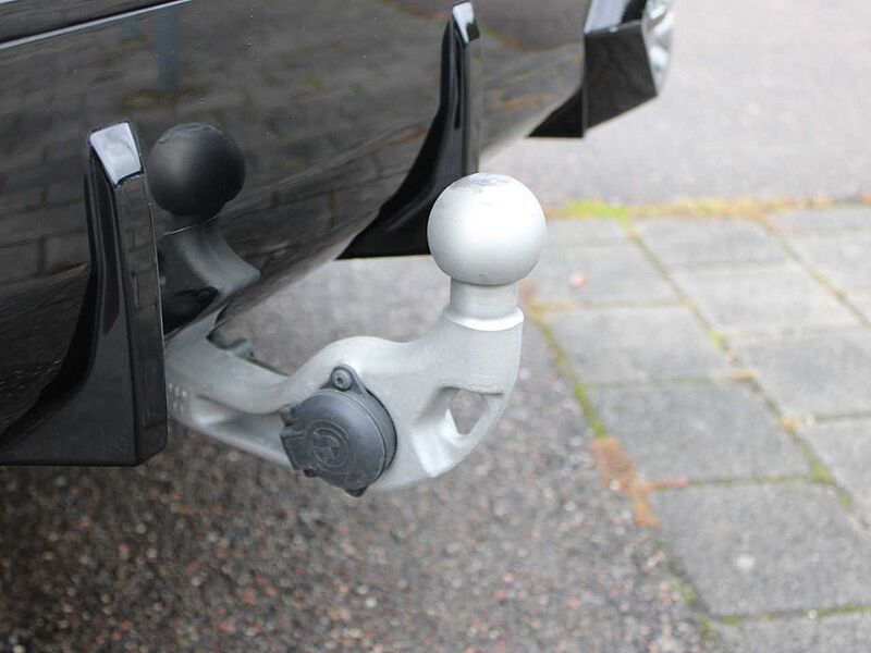 BMW X2 xDrive20d M Sport HUD ACC Pano. SuView. AHK 20' 20'