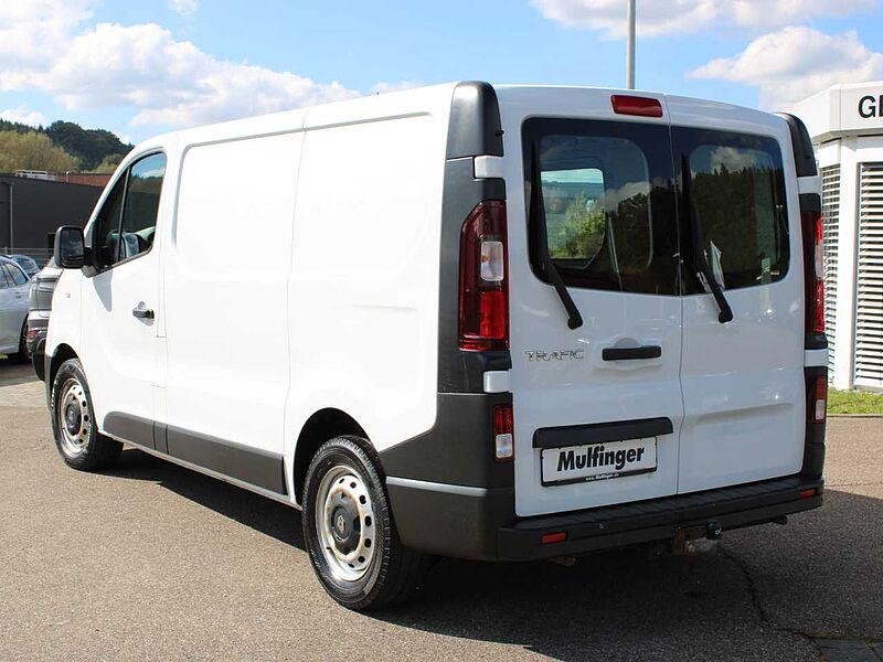 Renault Trafic dCi 120 L1H1 3,0t teilverglast AHK Navi