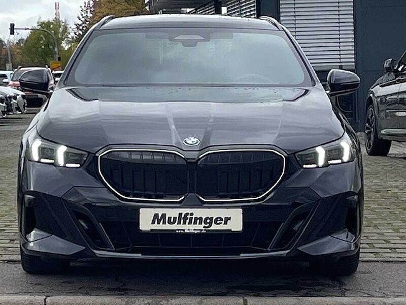 BMW 540d xDr. T.M Sport Pro PanoD. SurView. B&W Standh 540 Sportpaket Bluetooth HUD Navi LED Klima Standhzg PDC el. Fenster