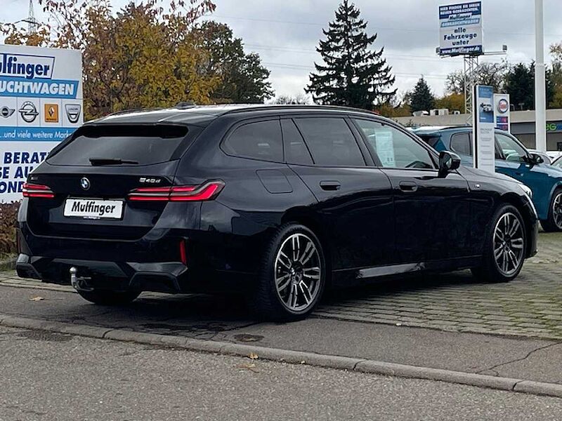 BMW 540d xDr. T.M Sport Pro PanoD. SurView. B&W Standh 540 Sportpaket Bluetooth HUD Navi LED Klima Standhzg PDC el. Fenster
