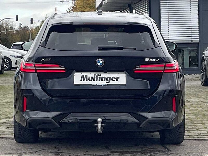 BMW 540d xDr. T.M Sport Pro PanoD. SurView. B&W Standh 540 Sportpaket Bluetooth HUD Navi LED Klima Standhzg PDC el. Fenster