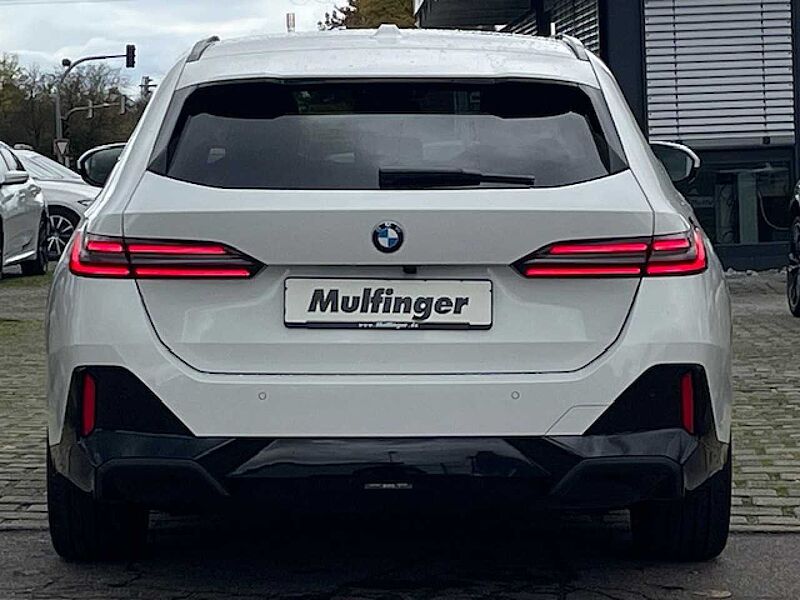 BMW 520d xDr. T. M Sport Pro Standh. HUD SurView Ha/Ka 520 Sportpaket Bluetooth Navi LED Klima Standhzg PDC el. Fenster