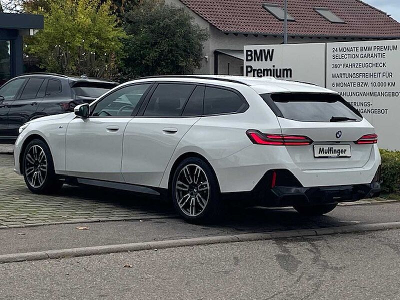 BMW 520d xDr. T. M Sport Pro Standh. HUD SurView Ha/Ka 520 Sportpaket Bluetooth Navi LED Klima Standhzg PDC el. Fenster