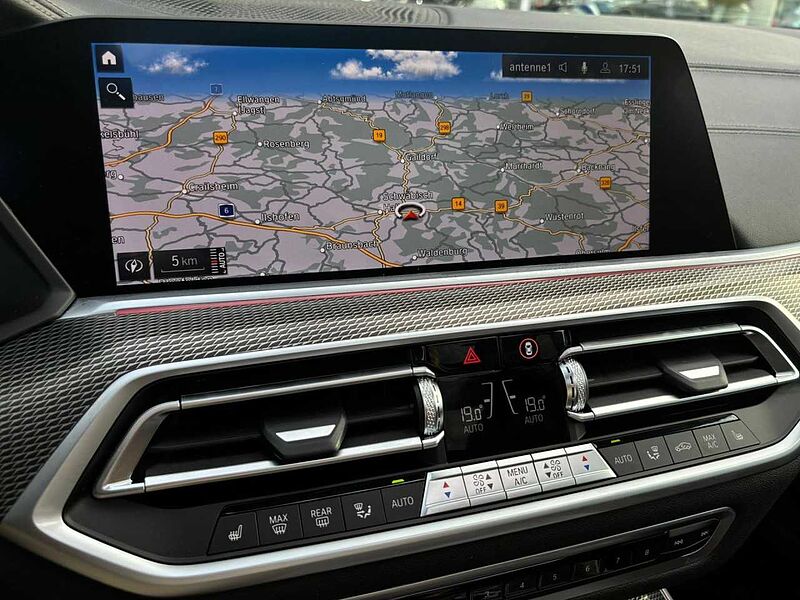 BMW X5 x40i M Sport LiveProf HUD Laser PanoD. AHK 22' 22'