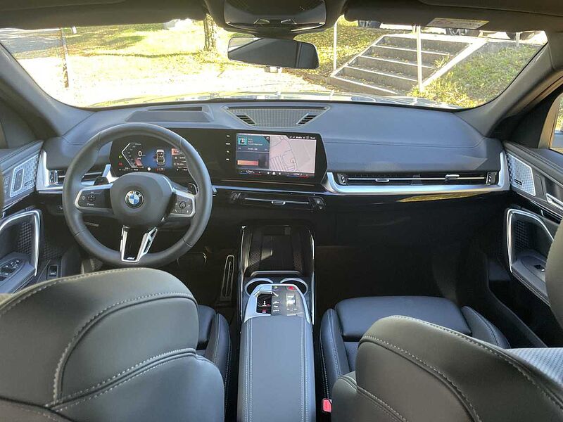 BMW X2 xDrive20d M Sport ACC HUD IconGlow. SuView. AHK Sportpaket Bluetooth Navi LED Vollleder Klima PDC el. Fenster