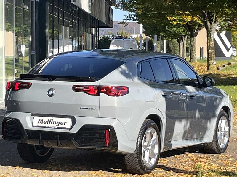 BMW X2 xDrive20d M Sport ACC HUD IconGlow. SuView. AHK Sportpaket Bluetooth Navi LED Vollleder Klima PDC el. Fenster