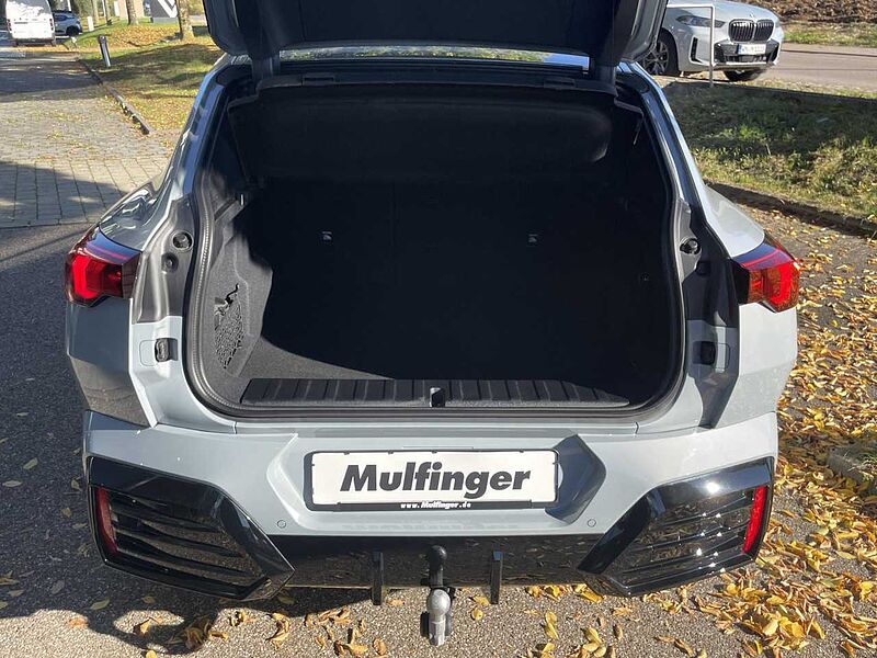 BMW X2 xDrive20d M Sport ACC HUD IconGlow. SuView. AHK Sportpaket Bluetooth Navi LED Vollleder Klima PDC el. Fenster