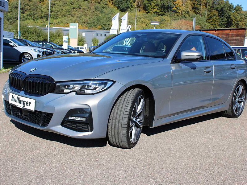 BMW 330d xDr. M Sport M Sitz 360° Standh. AHK Glasd 330