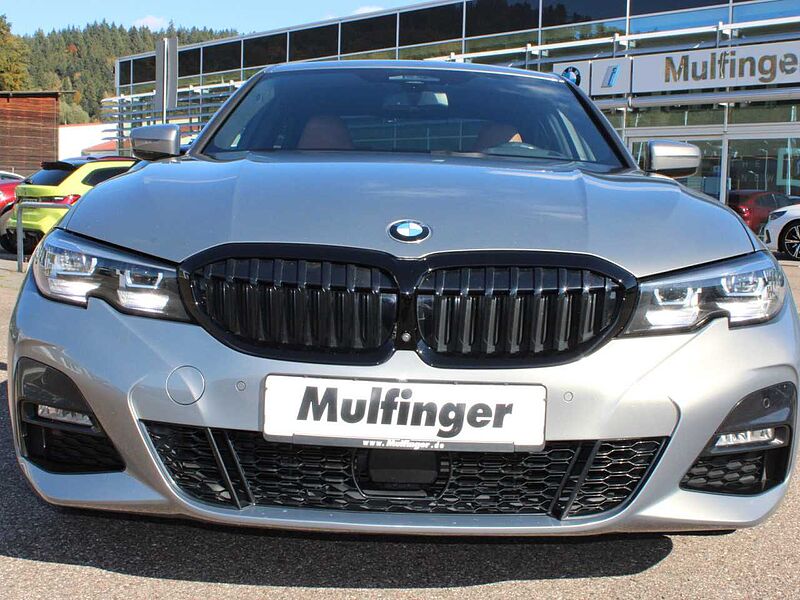 BMW 330d xDr. M Sport M Sitz 360° Standh. AHK Glasd 330