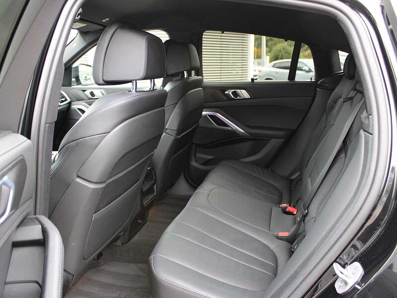 BMW X6 x30d M Sport Iconic M Auspuff 360° HUD Park+