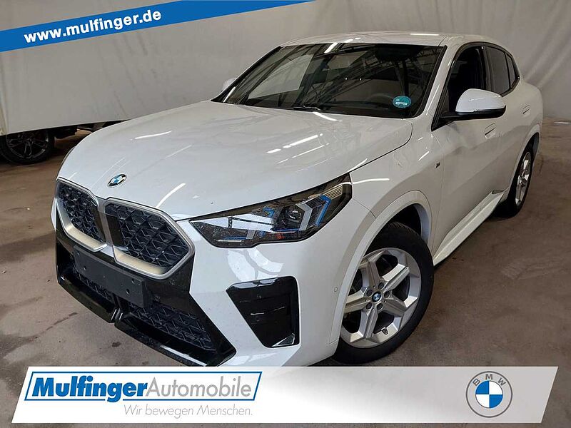 BMW X2 s20i M Sport HUD ACC SurView LiveProf. AHK PA+ Sportpaket Bluetooth Navi LED Vollleder Klima PDC el. Fenster
