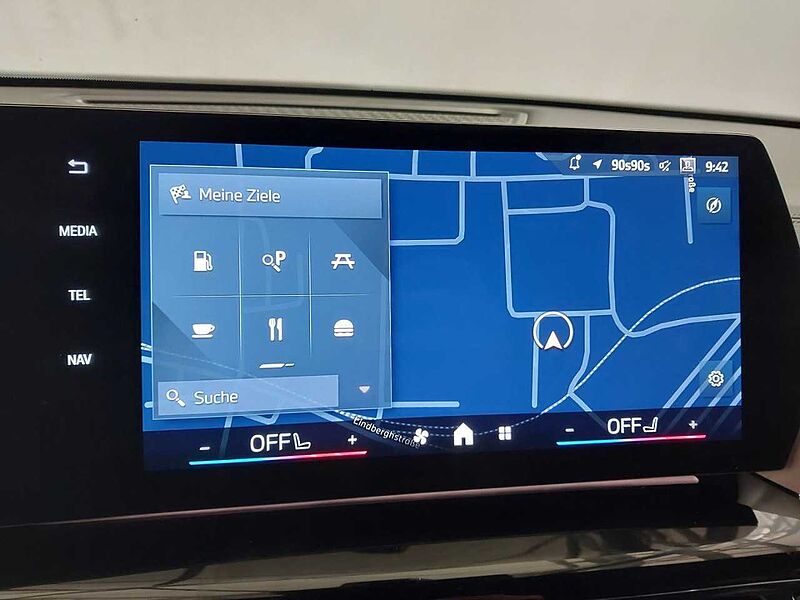 BMW X2 s20i M Sport HUD ACC SurView LiveProf. AHK PA+ Sportpaket Bluetooth Navi LED Vollleder Klima PDC el. Fenster