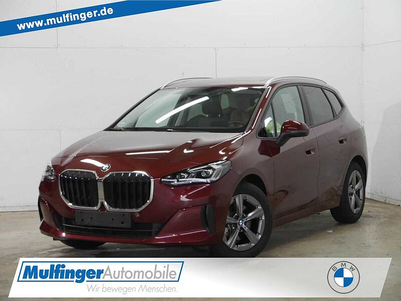 BMW 220i ActiveT. HUD PanoDach SurView. LiveProf. AHK 220 Active Tourer Bluetooth Navi LED Klima PDC el. Fenster