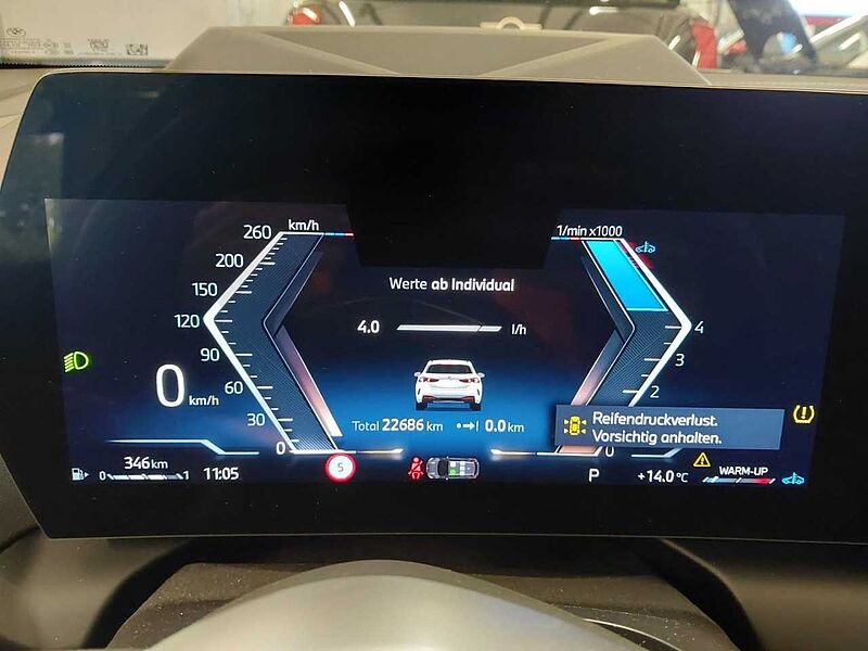 BMW 123 xDr. M Sport Pro HUD ACC SuView. PanoD. H/K AHK Sportpaket Bluetooth Navi LED Klima PDC el. Fenster